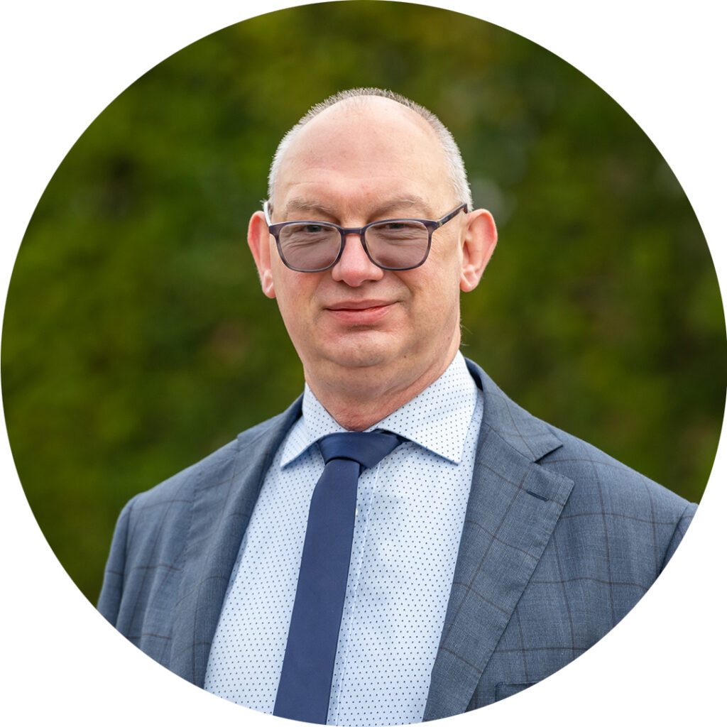 Jean-Pierre Schelfhout, Uitvaartplanner bij Uitvaartzorg De Herinnering in Stekene