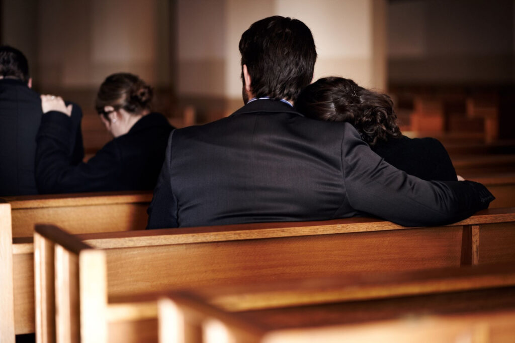 Rouwen is niet loslaten, rouwen is verbinden
